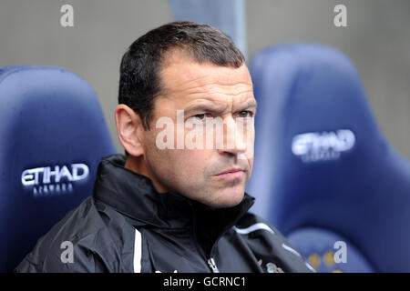 Calcio - Barclays Premier League - Manchester City / Newcastle United - City of Manchester Stadium. Colin Calderwood, Newcastle United First Team Coach Foto Stock