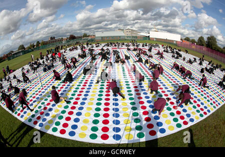 Registrare la rottura Twister mat Foto Stock
