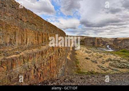 Palouse River e canyon, Palouse Falls State Park, Washington Foto Stock