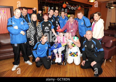 Calcio - Everton Comunità Evento di Team - Hollywood Bowl - Liverpool Foto Stock