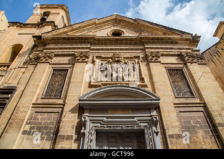 Chiesa di San Francesco di Assisi costruita nel 1598, Valletta, Malta Foto Stock