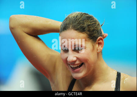 Sport - 2010 Giochi del Commonwealth - giorno uno - Delhi. Jo Jackson dell'Inghilterra durante il giorno uno dei Giochi del Commonwealth 2010 al centro acquatico Dr SPM a New Delhi, India. Foto Stock