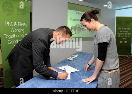 Calcio - Simposio FIFPro ospitata dalla PFA - City of Manchester Stadium Foto Stock