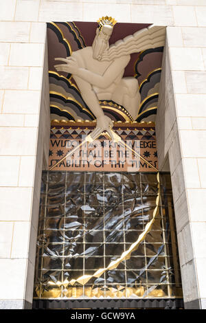 Rockefeller Center, Comcast Building, ingresso principale 30 Rockefeller Plaza, New York Foto Stock