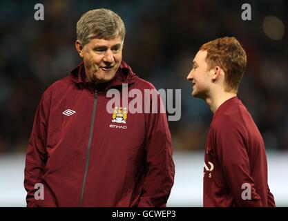 Calcio - Barclays Premier League - Manchester City / Manchester United - City of Manchester Stadium. Brian Kidd, assistente manager di Manchester City Foto Stock