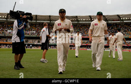 Cricket - 2010 Ceneri serie - Primo test match - Giorno 4 - Inghilterra v Australia - Gabba Foto Stock
