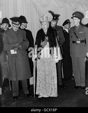 Royalty - La Principessa Elisabetta e il Duca di Edimburgo Wedding - Abbazia di Westminster Foto Stock