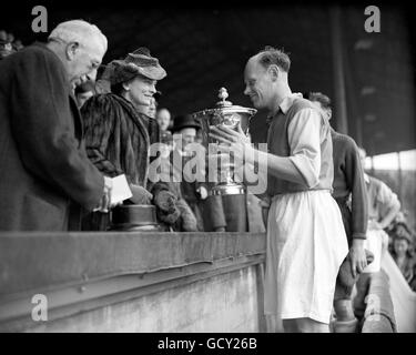 Calcio - Football League (Sud) Guerra Cup Final - Arsenal v Charlton Athletic - Wembley Stadium Foto Stock