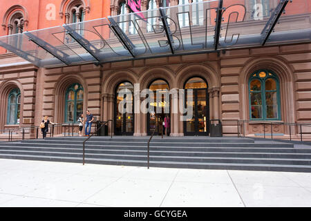 Il pubblico del Teatro di New York, NY. Foto Stock