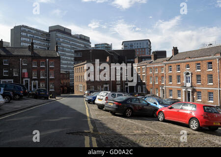 Paradise Square nel centro di Sheffield, Inghilterra, area protetta, piazza georgiana di grado II* Foto Stock