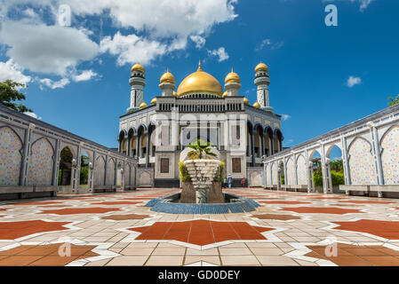 Jame'ASR Hassanil Bolkiah moschea in Bandar Seri Begawan, Brunei. Foto Stock