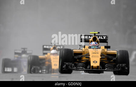 Silverstone, UK. 10 Luglio, 2016. British Grand Prix F1 a Silverstone UK Gara Jolyon Palmer GBR Renault Sport F1 Credito: Leo Mason/Alamy Live News Foto Stock