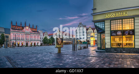 Town Hall, Neuer Markt square, Rostock, Meclemburgo-Pomerania Occidentale Foto Stock