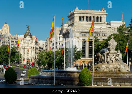 Calle de Alcalá, Plaza de Cibeles, Madrid, Spagna, Europa Foto Stock