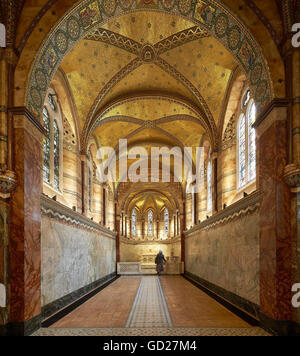 Soffitto in mosaico dettaglio di Grado II* elencati Fitzrovia cappella. Fitzroy Place, Londra, Regno Unito. Architetto: Sheppard Robson, 2015. Foto Stock