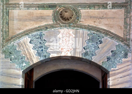 Belle arti, ornamento all'Harem del Palazzo Topkapi, Istanbul, artista del diritto d'autore non deve essere cancellata Foto Stock