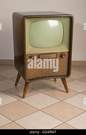 Broadcast, televisione, Telefunken FE 12 / 43 St, Germania, 1956, diritti-aggiuntivi-clearences-non disponibile Foto Stock