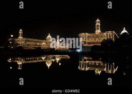 Luminoso edificio segreteria Foto Stock