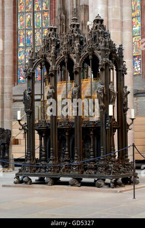 Tomba di San Selbaldus, Sebaldus Chiesa, Norimberga, Franconia, Baviera, Germania Foto Stock