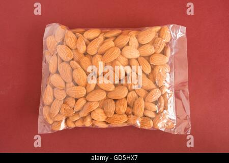 Frutta secca mandorle pranzo, Diwali Festival, Mumbai, Maharashtra, India, Asia Foto Stock