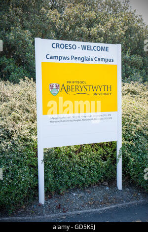 Università segno di benvenuto in Aberystwyth Ceredigion REGNO UNITO Galles Foto Stock