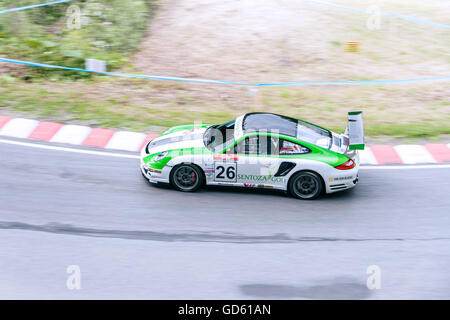 8. Wyścig Górski - Limanowa, przełęcz pod 8 Ostrą Hill Climb Race - Limanowa, mountain pass a Ostra Foto Stock