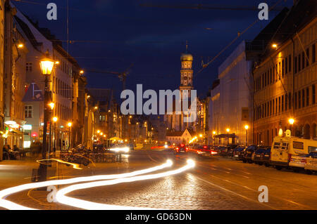 Augsburg, Maximilianstrasse, Massimiliano street, la Strada Romantica, Romantische Strasse, Svevia, Baviera, Germania, Europa Foto Stock