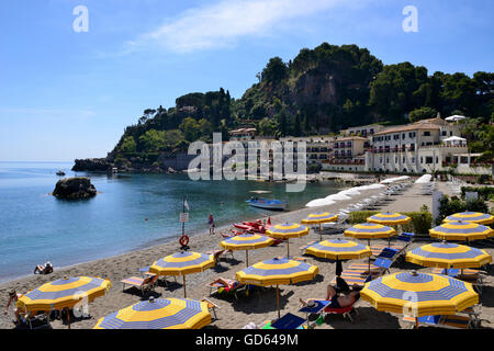 Mazzaro Beach - Taormina, Sicilia, Italia Foto Stock