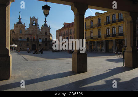 Astorga, piazza principale, Plaza Mayor, il Municipio, la Via de la Plata, Ruta de la Plata, provincia di León, Castilla y Leon, Camino de Santiago, modo di St James, Spagna, Europa Foto Stock