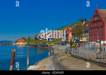 Meersburg, porta al Lago di Costanza, Bodensee, Baden-Wuerttemberg, Germania, Europa Foto Stock