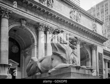 La Biblioteca Pubblica di New York (NYPL) è una biblioteca pubblica sistema in New York City. Foto Stock