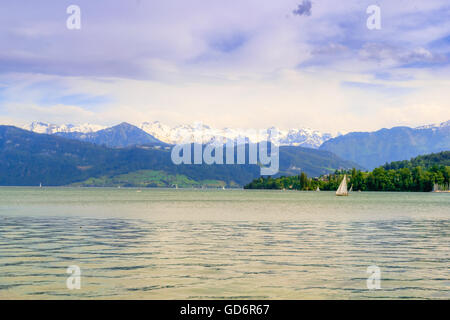 Vista sul lago di Lucerna in Svizzera Foto Stock