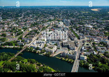 Vista aerea, Ruhrbania e Mülheim an der Ruhr city centre, Mülheim an der Ruhr, regione della Ruhr, NRW, Renania settentrionale-Vestfalia, Germania Foto Stock