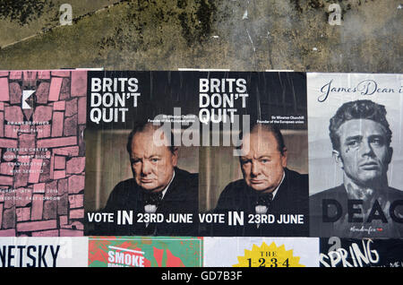 Winston Churchill UE rimangono poster, Shoreditch, Londra Giugno 2016 Foto Stock