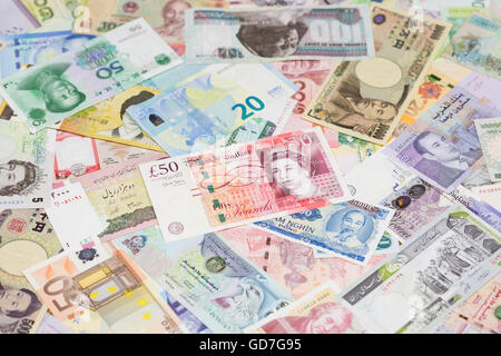 Valuta internazionale di banconote Foto Stock