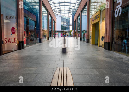 Princesshay shopping centre in Exeter Devon Foto Stock