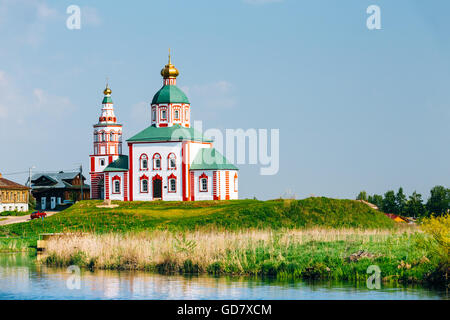 Chiesa di Elia Profeta o Elias Chiesa di Suzdal, Russia. Costruito nel 1744. Anello d'oro della Russia Foto Stock