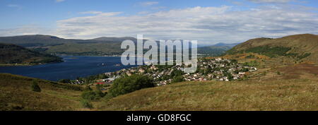 Fort William e Loch Linnhe nelle Highlands Scozzesi. Foto Stock