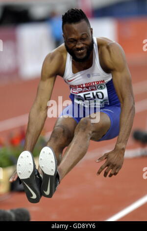 Amsterdam, Olanda. 10 Luglio, 2016. Il Campionato Europeo di Atletica. Julian Reid (GBR) con il suo terzo salto triplo per gli uomini nel campionato europeo © Azione Sport Plus/Alamy Live News Foto Stock