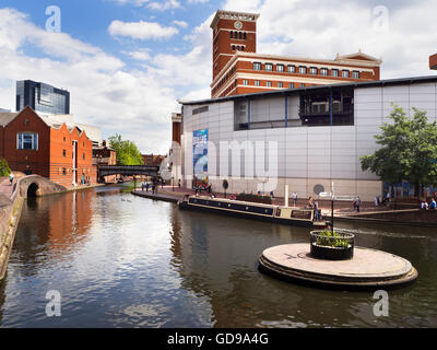 National Sea Life Centre at Old girare a giunzione sul canale di Birmingham Birmingham West Midlands England Foto Stock