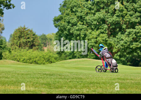 Carrello da golf a Finchley Golf Club Foto Stock