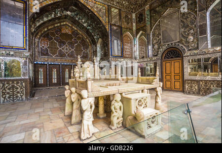 Iran,città di Teheran,Golestan Palace complesso,Ivan-e Takht-e Marmar (Marmo trono veranda) Foto Stock