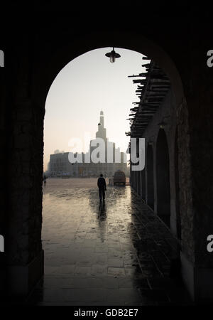 Souq Waif e Qatar centro culturale islamico (FANAR). Foto Stock