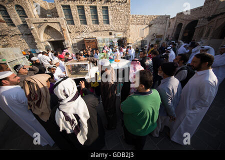 Souq Waif e Qatar centro culturale islamico (FANAR). Foto Stock