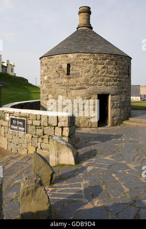 Regno Unito Galles, Gwynedd, Barmouth, Ty Crwn, la storica casa rotonda lock up Foto Stock