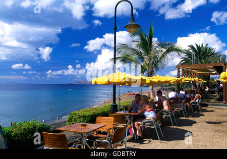 Street restaurant in Puerto del Carmen, Lanzarote, Isole Canarie, Spagna Foto Stock