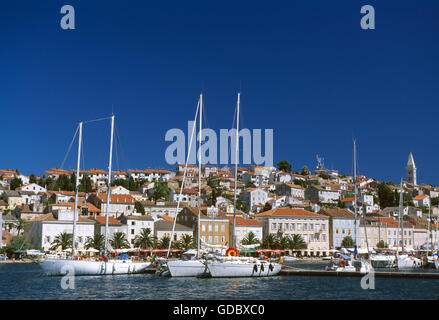 Porto di Mali Losinj, isola di Losinj, Istria, Croazia Foto Stock