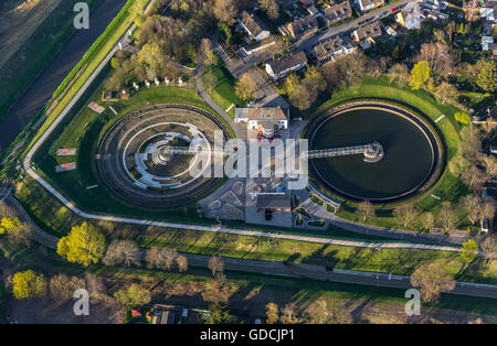 Vista aerea, Berna Park, ex impianto di trattamento, ristorante nella navicella, Bottrop, la zona della Ruhr, Renania del nord-Vestfalia, Germania, Foto Stock