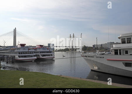 Abookova ponte sopra il fiume Neva, San Pietroburgo, Russia. Foto Stock