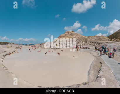 Fango sani nel lago di fanghi di Vulcano Foto Stock